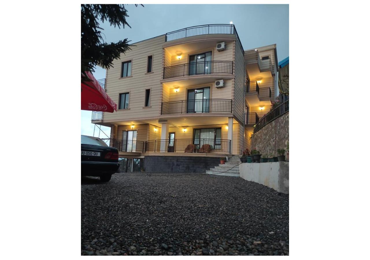 Guest House Etm Махинджаури Экстерьер фото