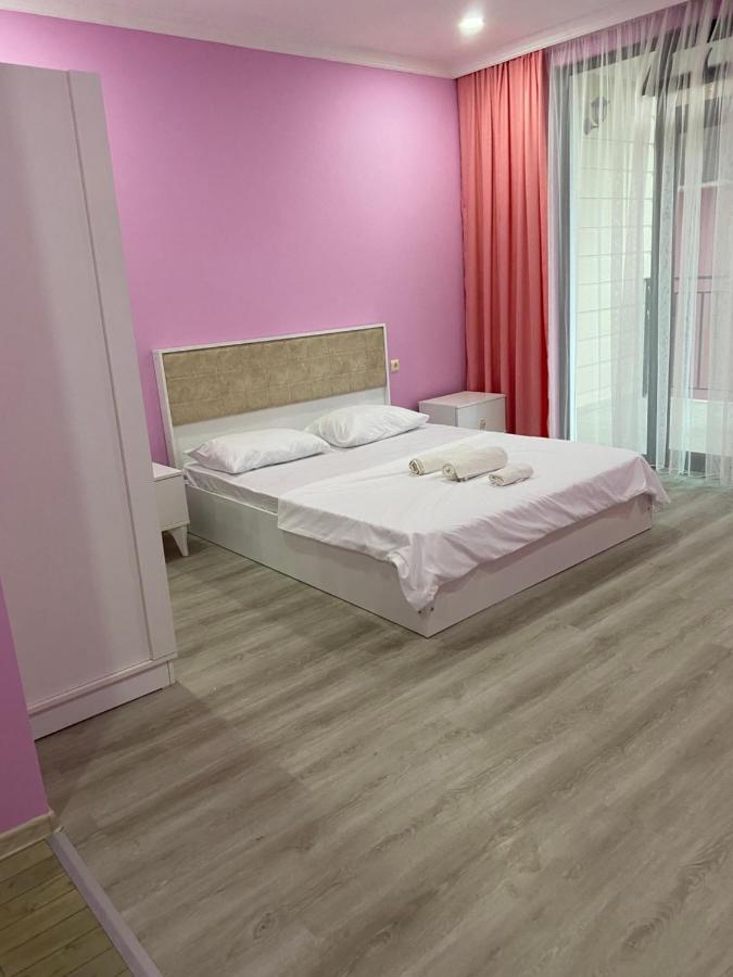 Guest House Etm Махинджаури Экстерьер фото
