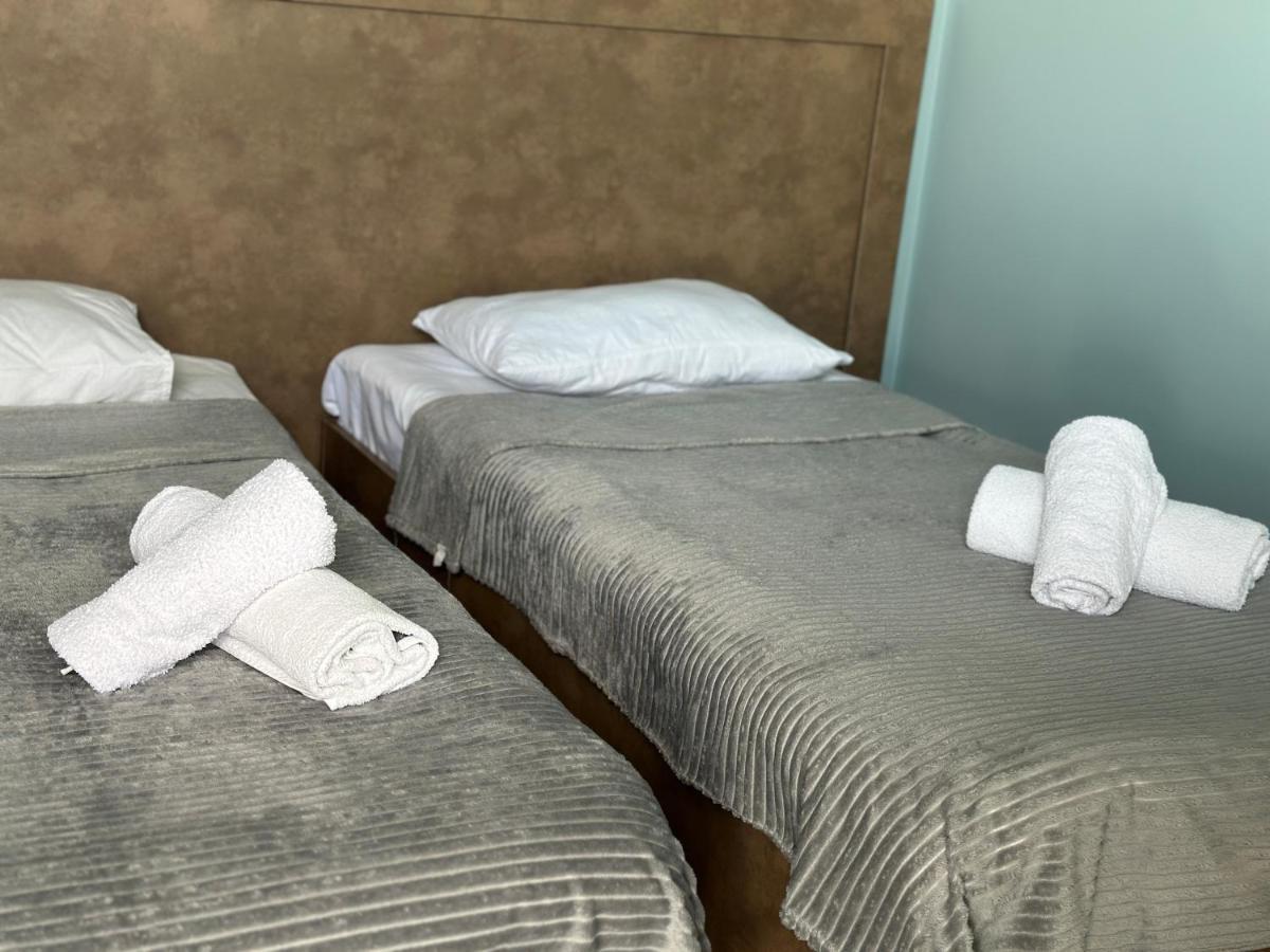 Guest House Etm Махинджаури Экстерьер фото